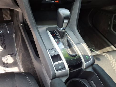 Used 2020 Honda Civic EX image 10