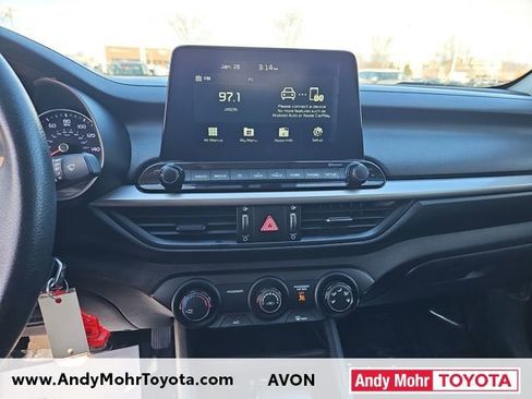 Used 2021 Kia Forte LXS image 17