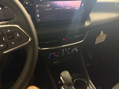 New 2026 Buick Encore GX Preferred w/ Comfort Package image 18