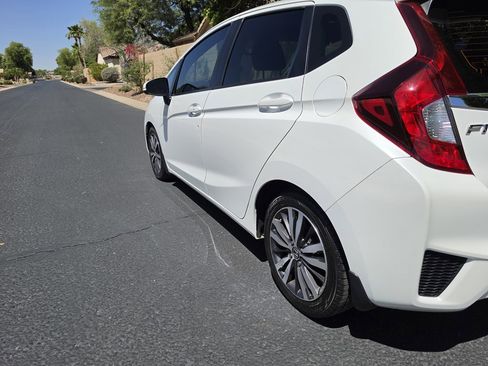 Used 2016 Honda Fit EX image 14