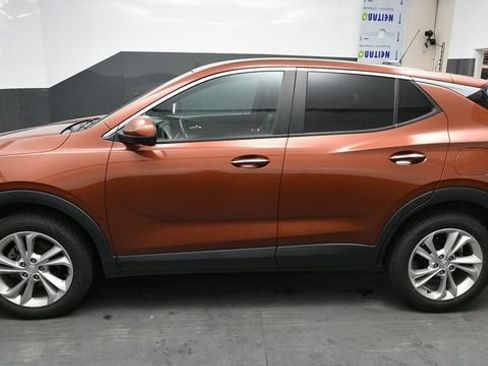 Used 2021 Buick Encore GX Preferred w/ Cold Weather Comfort Package AWD/4WD image 7