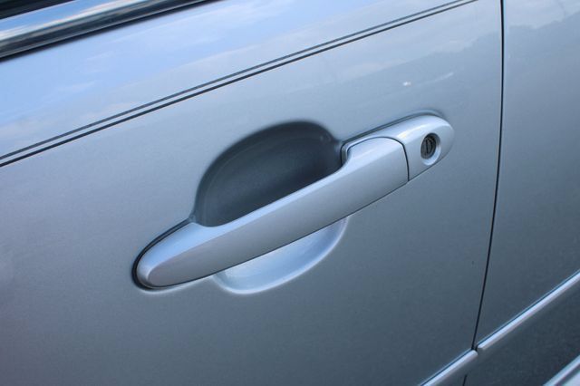 Used 2009 Chevrolet Impala LS FWD image 9