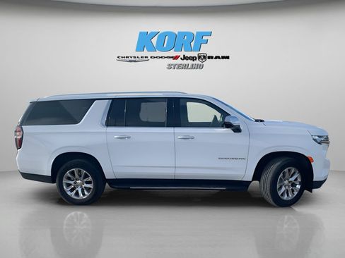 Used 2023 Chevrolet Suburban Premier image 12