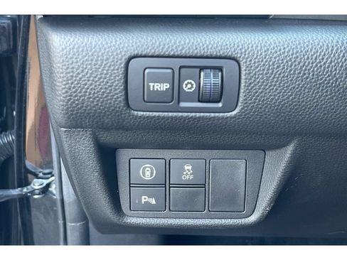 Used 2021 Honda Accord EX-L image 37