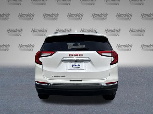 Used 2022 GMC Terrain SLT FWD image 9