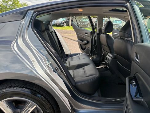 Used 2020 Nissan Altima 2.5 SL AWD/4WD image 24