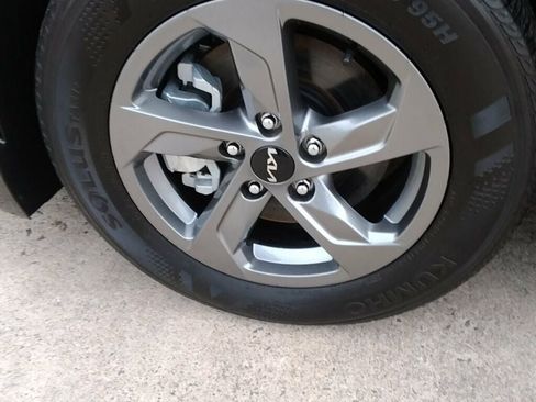 Used 2023 Kia K5 LXS image 28