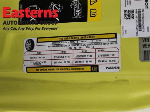 Used 2023 Jeep Wrangler Unlimited Sahara w/ Cold Weather Group image 38