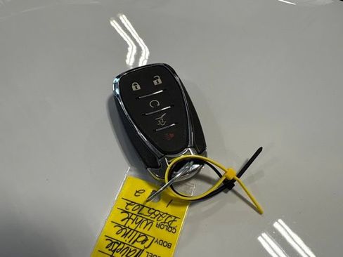 Used 2023 Chevrolet Traverse Premier w/ Redline Edition AWD/4WD image 9