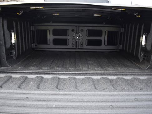 Used 2024 RAM 2500 Limited image 34