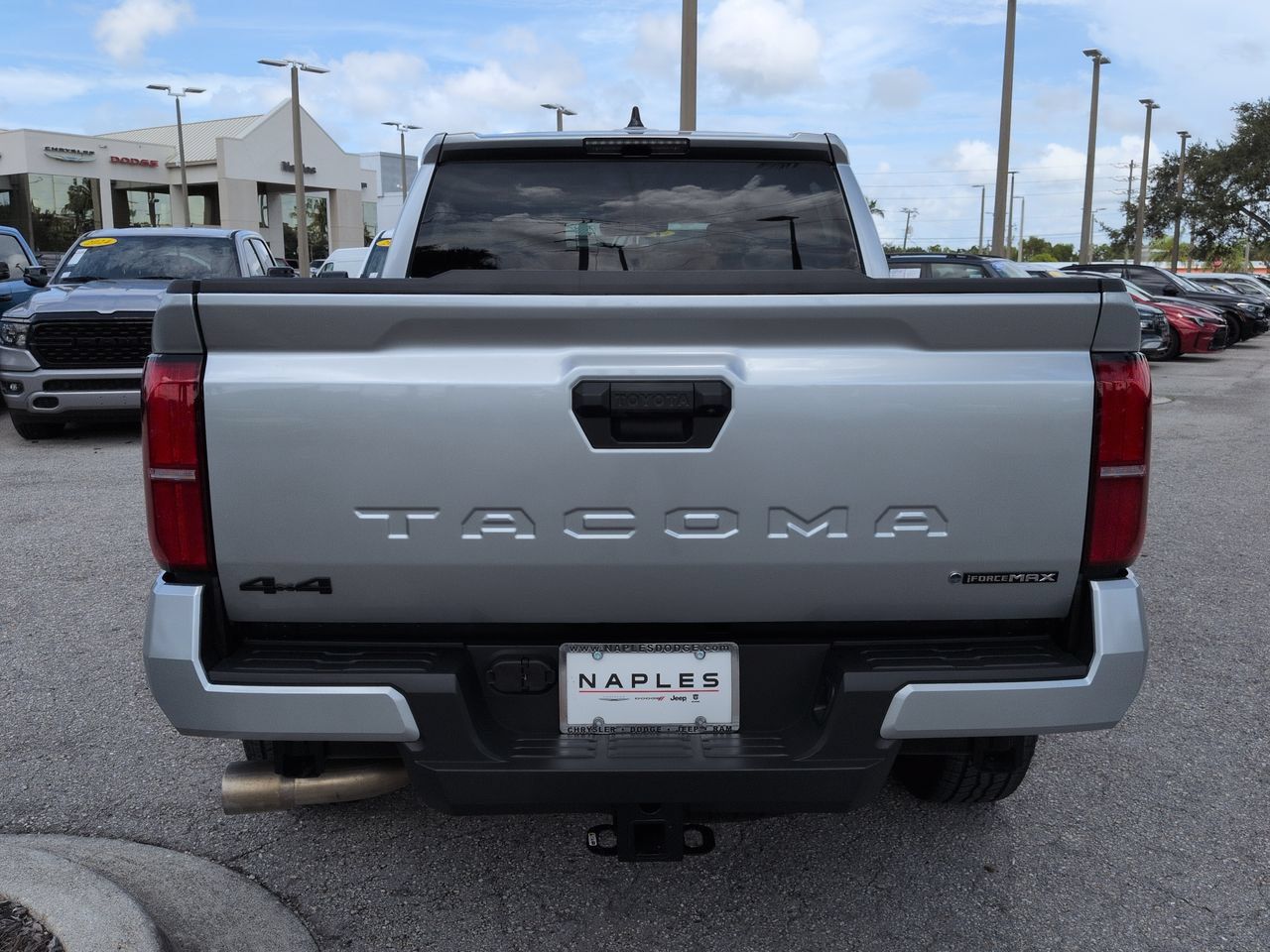 Used 2026 Toyota Tacoma TRD Off-Road AWD/4WD image 6