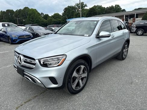 Used 2022 Mercedes-Benz GLC 300 4MATIC w/ Premium Package Lite image 1