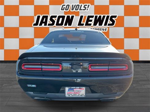 Used 2019 Dodge Challenger SRT Hellcat Redeye image 5