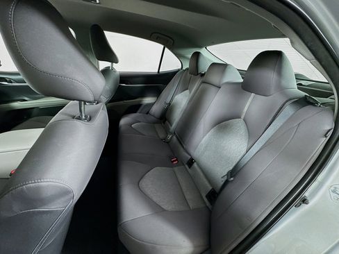 Certified 2022 Toyota Camry LE AWD/4WD image 17
