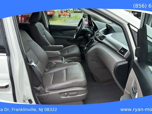 Used 2016 Honda Odyssey Touring image 17