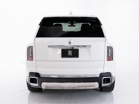 New 2026 Rolls-Royce Cullinan AWD/4WD image 4
