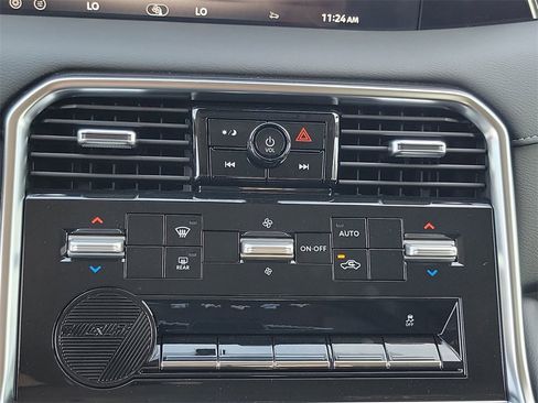 New 2026 Nissan Armada SV image 12