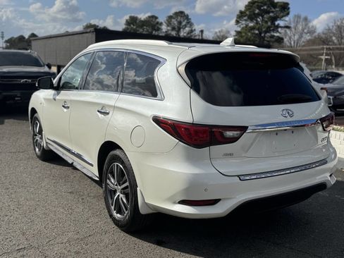 Used 2019 INFINITI QX60 Luxe w/ Essential Package image 7