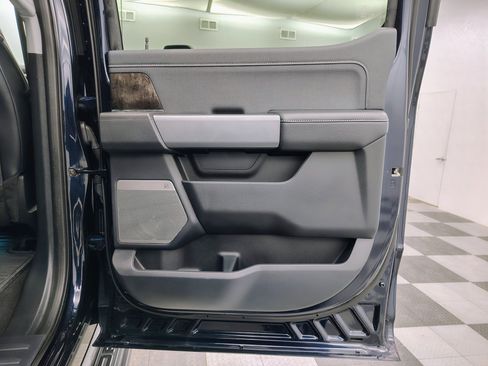 Used 2024 Ford F350 Lariat w/ Lariat Ultimate Package image 38