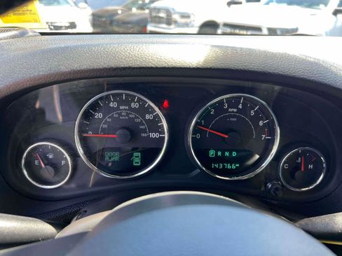 Used 2016 Jeep Wrangler Sport w/ Quick Order Package 24S AWD/4WD image 19