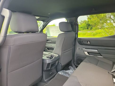 New 2026 Toyota Tundra SR5 w/ TRD Off-Road Package AWD/4WD image 25