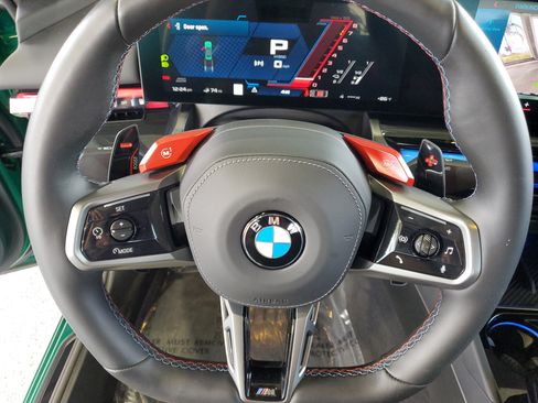 Used 2025 BMW M5 w/ Carbon Package AWD/4WD image 22