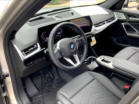New 2025 BMW X1 xDrive28i w/ Premium Package image 8