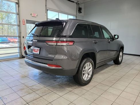 New 2026 Jeep Grand Cherokee Laredo X AWD/4WD image 4