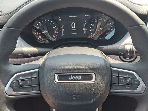 Certified 2023 Jeep Compass Latitude w/ Sun and Sound Group AWD/4WD image 21