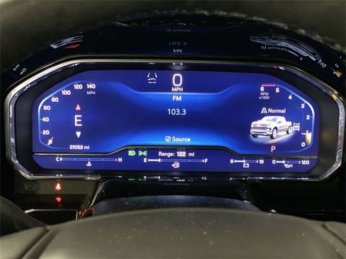 Certified 2023 Chevrolet Silverado 1500 LTZ w/ Technology Package image 11