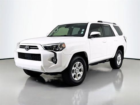 Used 2022 Toyota 4Runner SR5 Premium image 1