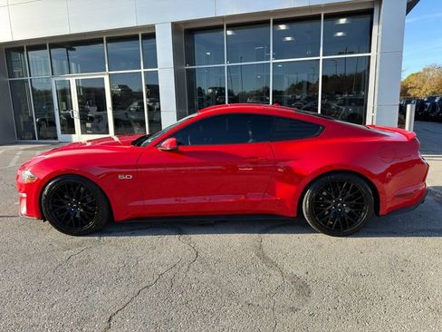 Used 2018 Ford Mustang GT Premium w/ Equipment Group 401A image 4