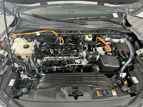 Used 2023 Ford Escape Platinum w/ Premium Technology Package FWD image 33