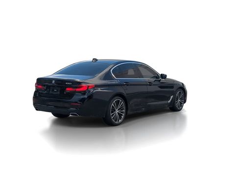 Used 2022 BMW 530i w/ M Sport Package RWD image 8