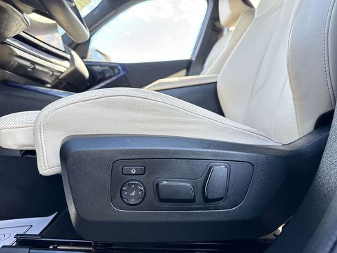 Used 2025 BMW X3 xDrive30i w/ M Sport Package image 12