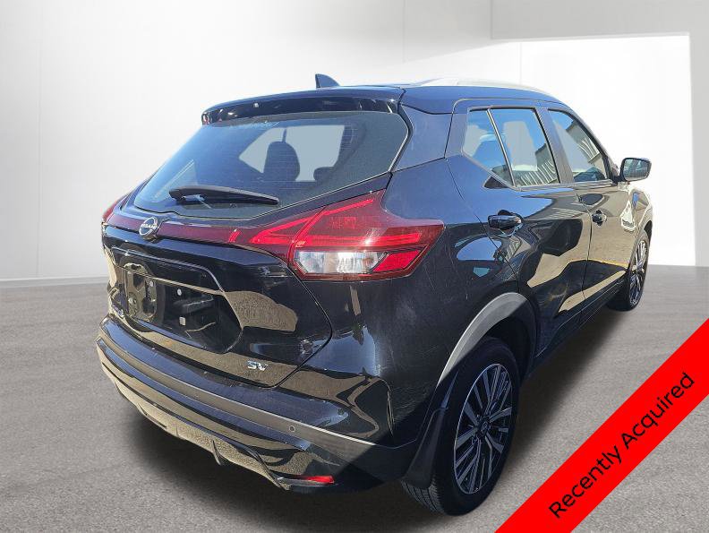 Certified 2023 Nissan Kicks SV FWD image 8