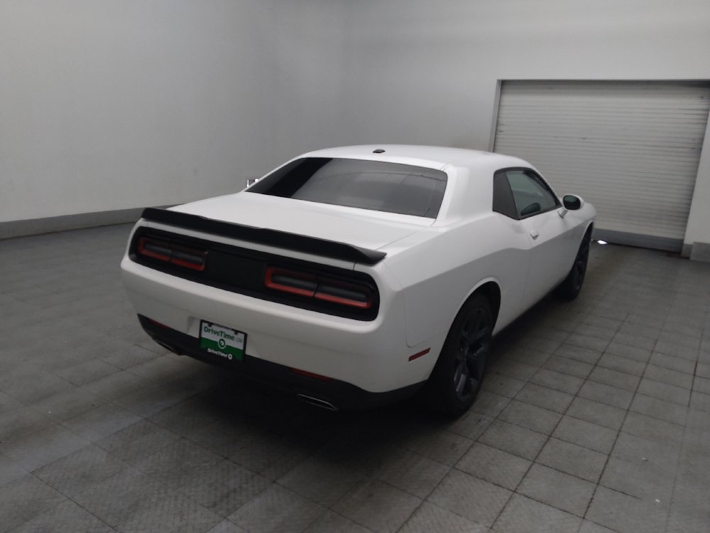 Used 2022 Dodge Challenger SXT w/ Blacktop Package RWD image 9