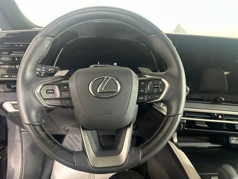 Used 2025 Lexus RX 350 Premium w/ Convenience Package AWD/4WD image 14