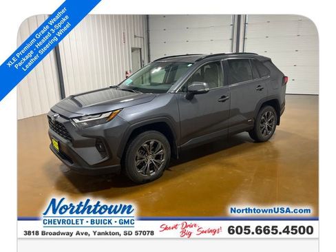 Used 2022 Toyota RAV4 XLE Premium AWD/4WD image 1