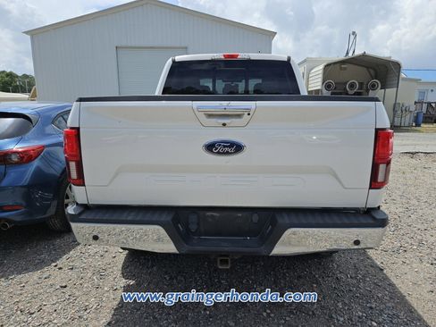 Used 2018 Ford F150 Lariat AWD/4WD image 9