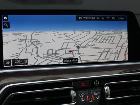 Used 2023 BMW X5 xDrive40i w/ Premium Package image 19