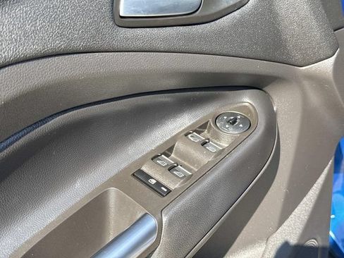 Used 2019 Ford Escape SEL FWD image 17