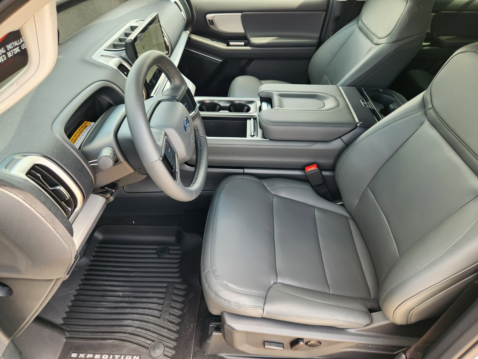 New 2026 Ford Expedition Active RWD image 13