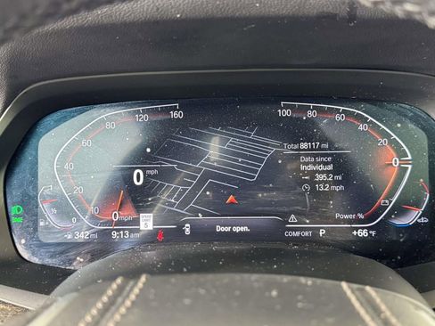 Used 2021 BMW X5 xDrive40i w/ Convenience Package AWD/4WD image 3