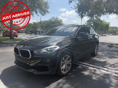 Used 2022 BMW X2 xDrive28i w/ Convenience Package AWD/4WD image 2