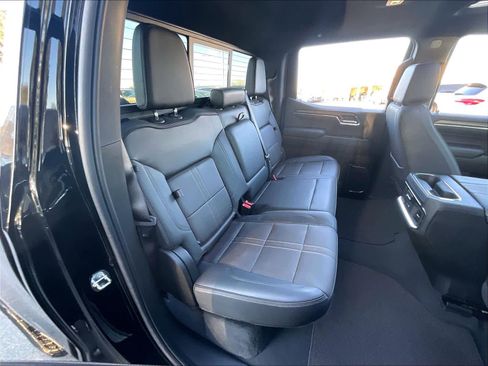 Used 2024 Chevrolet Silverado 1500 High Country w/ Midnight Edition image 29