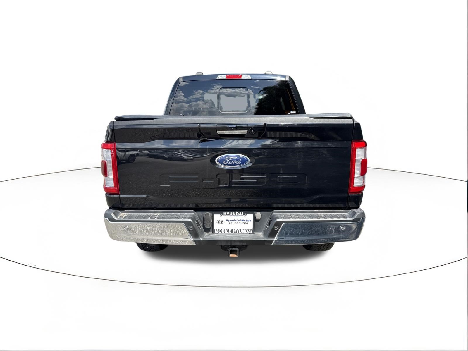 Used 2023 Ford F150 Lariat w/ Trailer Tow Package AWD/4WD image 4