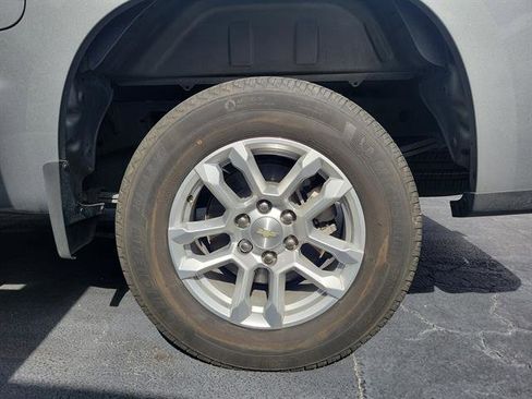 Used 2023 Chevrolet Silverado 1500 LT image 5