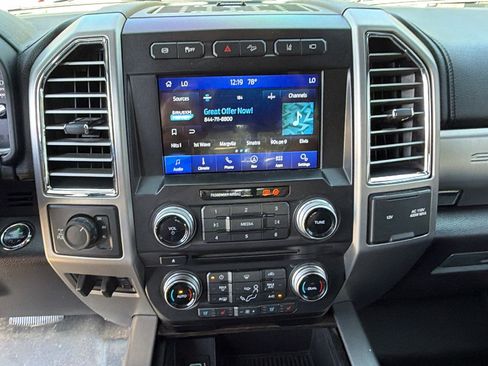 Used 2017 Ford F250 Platinum w/ Platinum Ultimate Package image 30