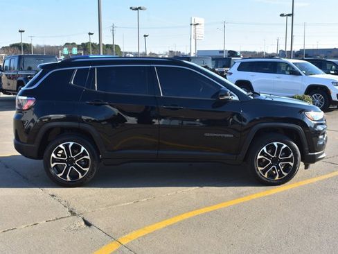 Used 2022 Jeep Compass Limited w/ Sun and Sound Group image 4